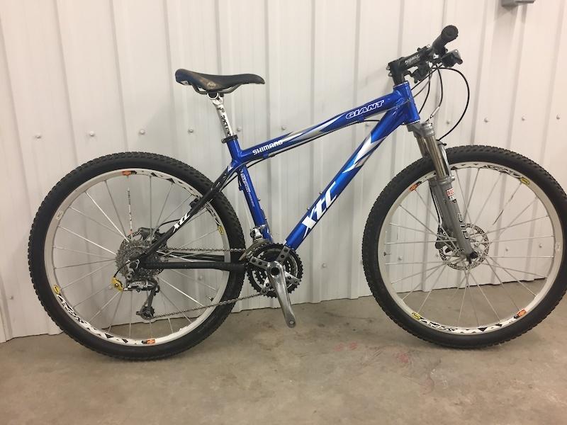 2006 Giant XTC Blue