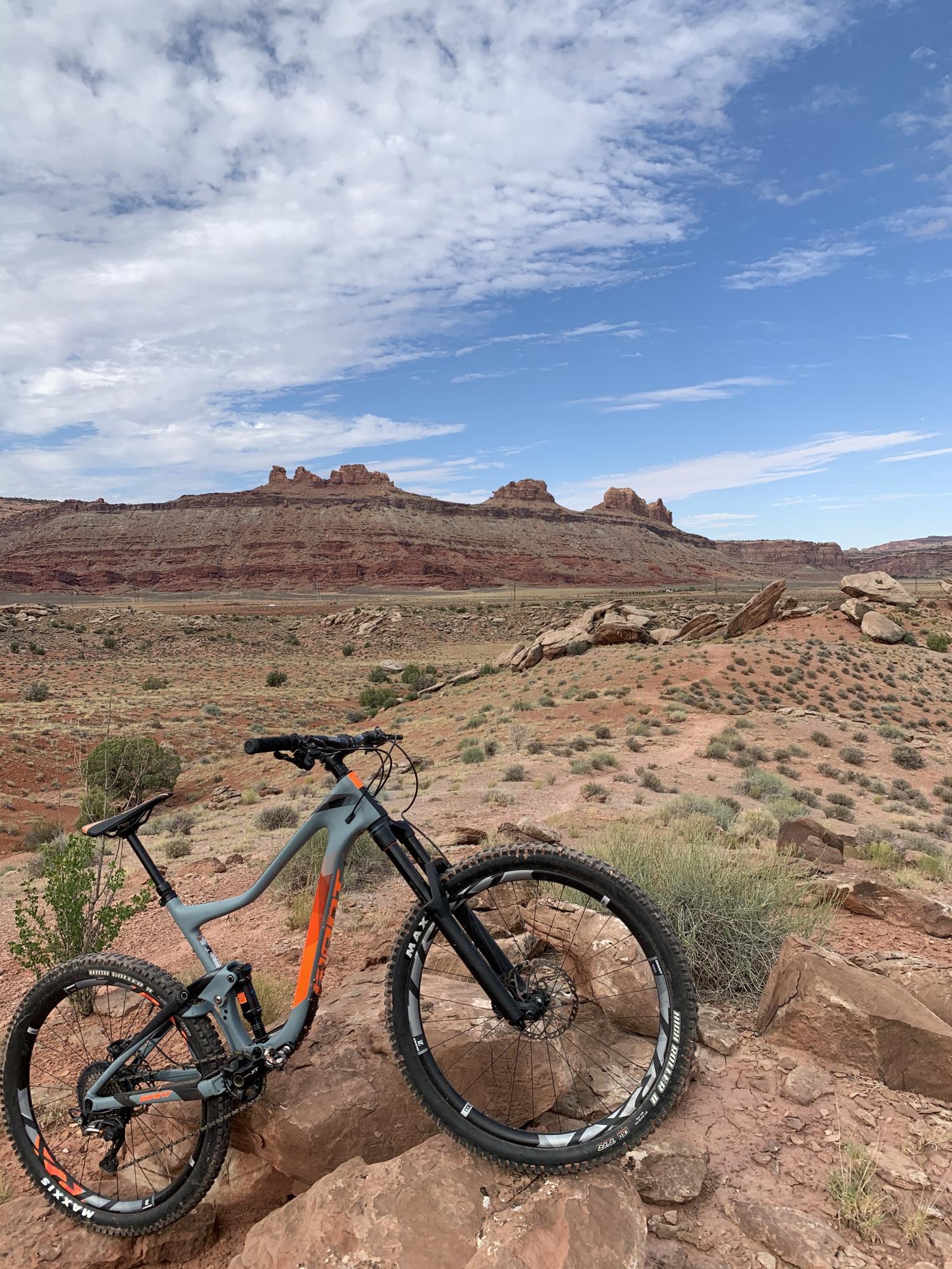 2018 Giant Trance Advanced 2 Blue