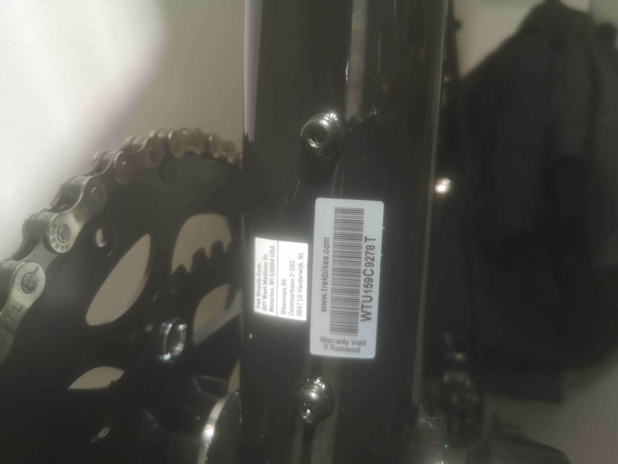 2022 Trek Domane Black and Yellow or Gold