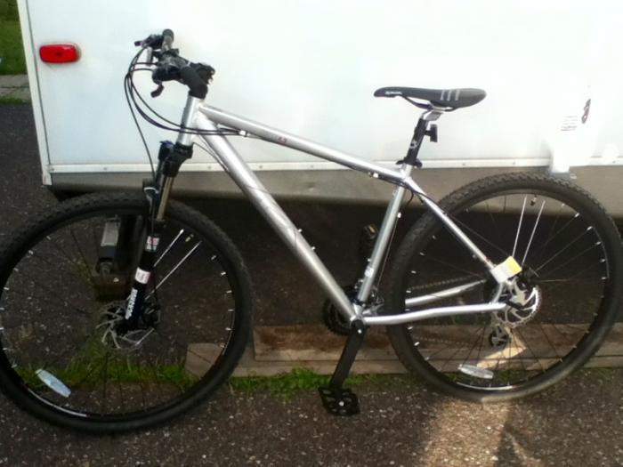 2013 K2 zed 4.9  Black