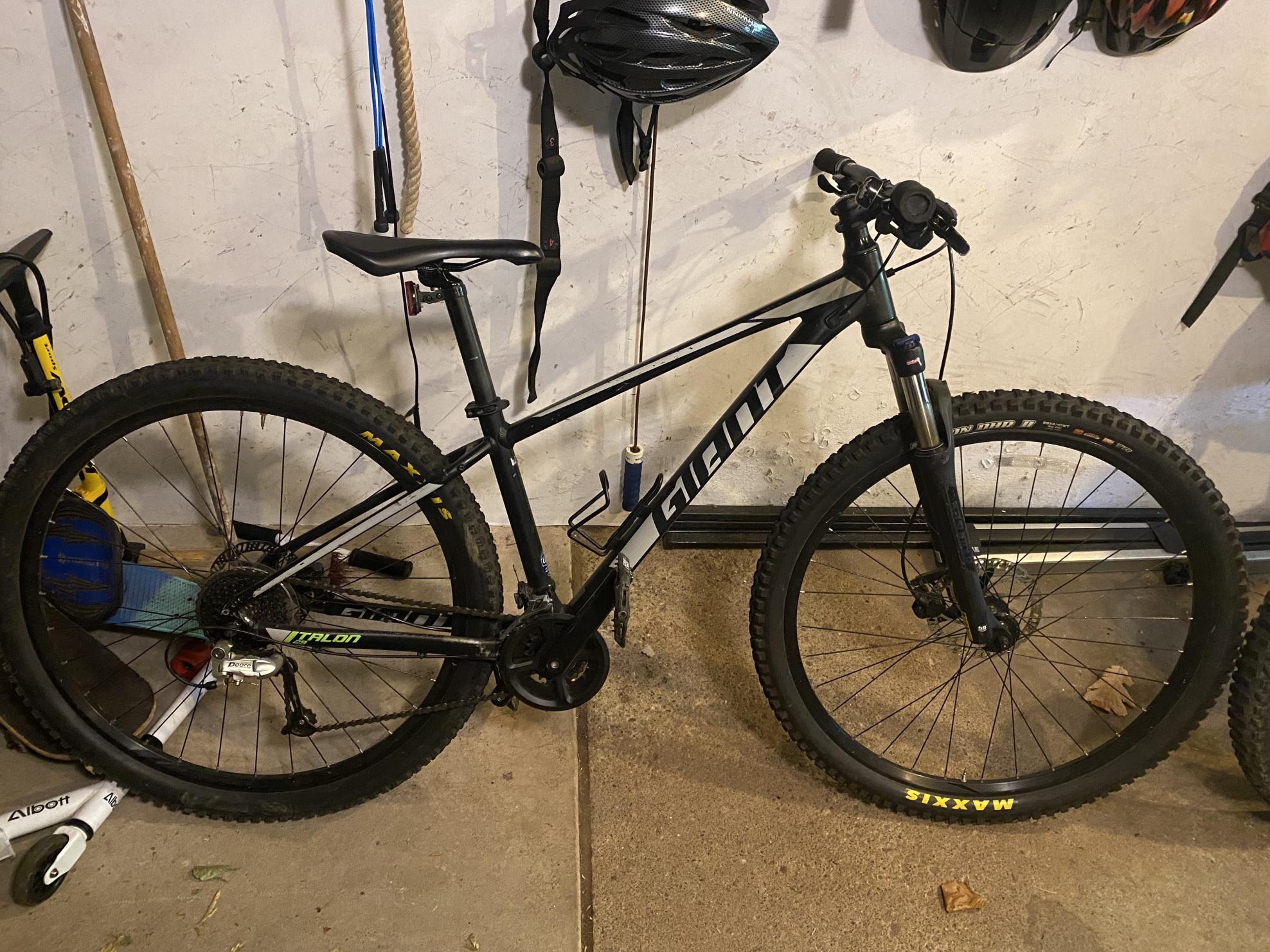 2018 Giant Talon Black