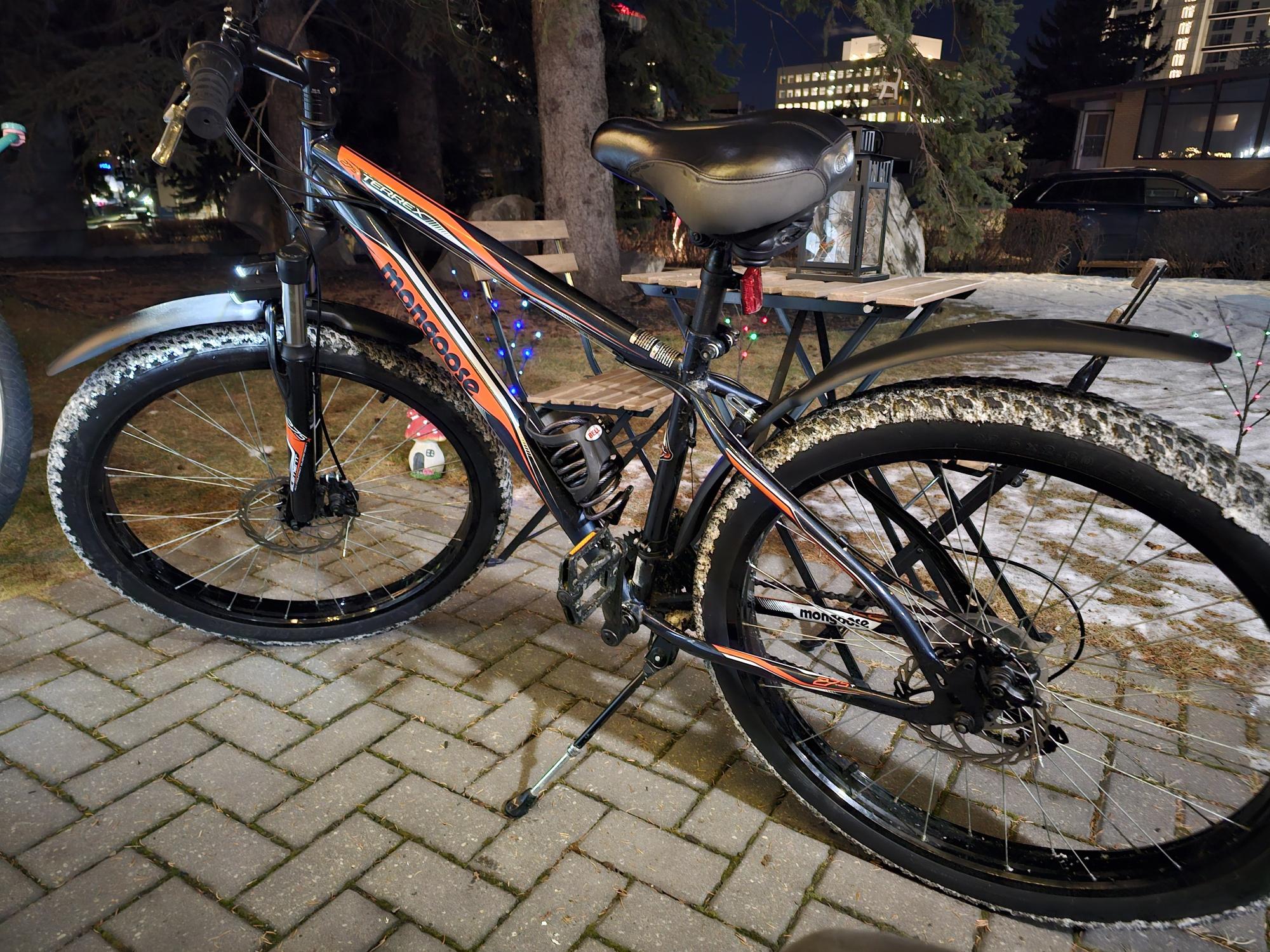 2017 Mongoose Black and Orange