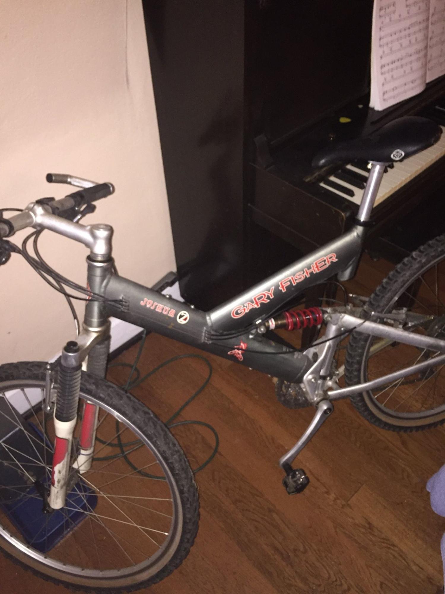 Gary Fisher Joshua ZT (Y-Frame, full suspension) Silver or Gray