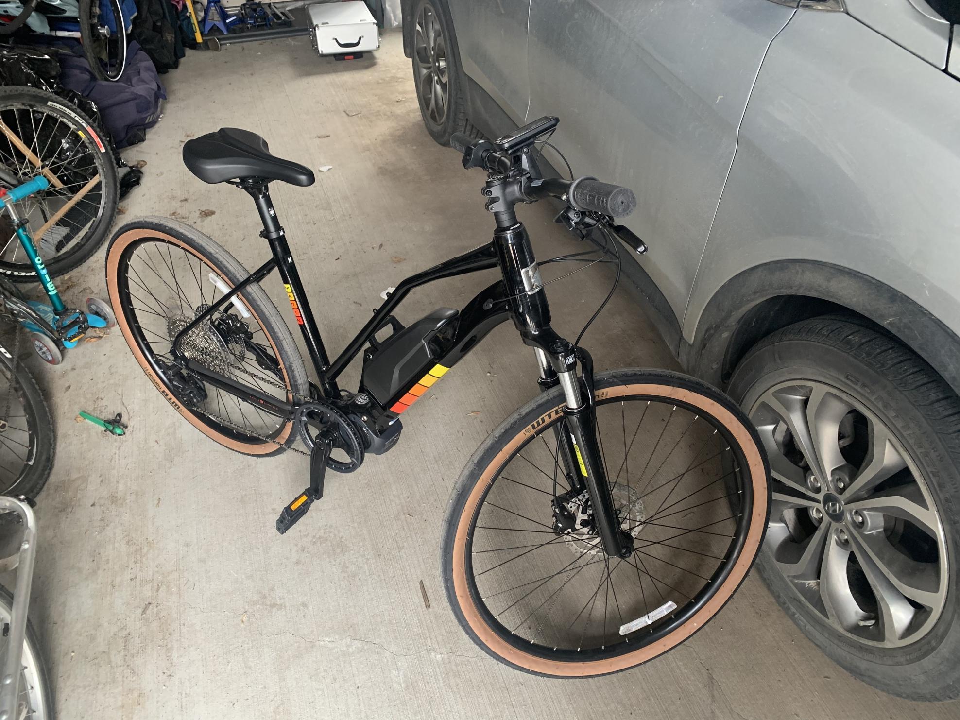 2022 Marin Bikes Sausalito E2 Black