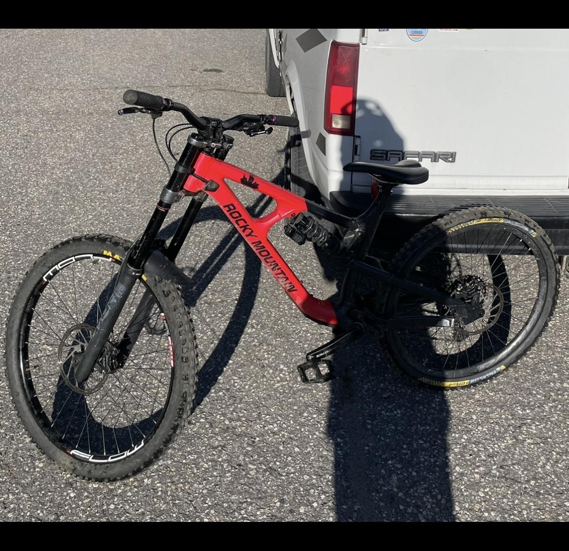 2020 Rocky Mountain Bicycles Slayer Black