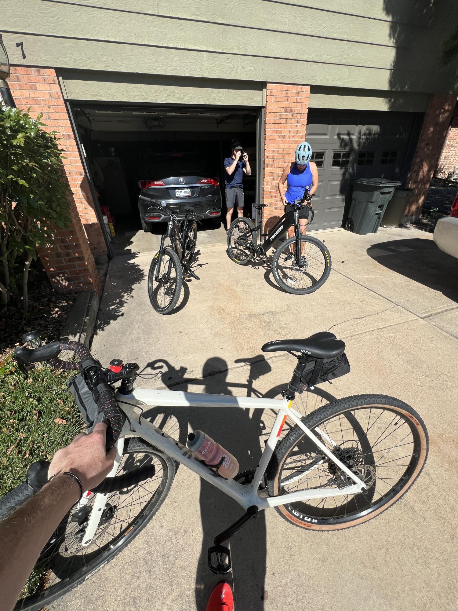 2020 Salsa Warbird Carbon Apex 1 White, Orange, and Red