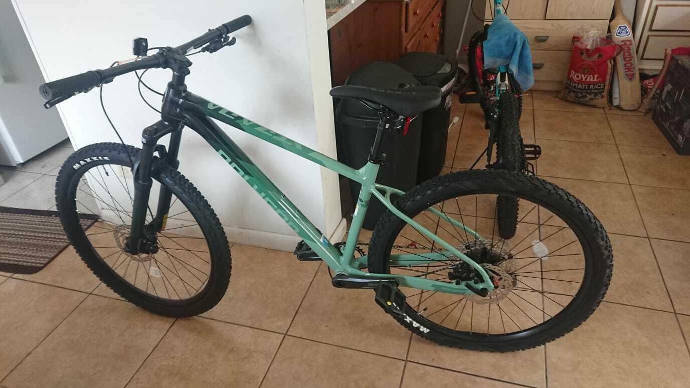 2023 Polygon Xtrada 6 Green and Black