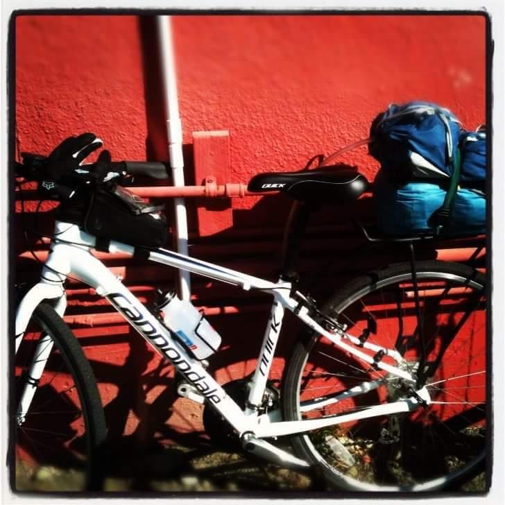 2012 Cannondale Quick White