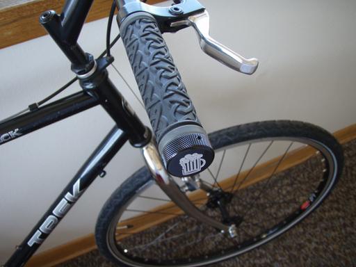 Trek MountainTrack 800  Black