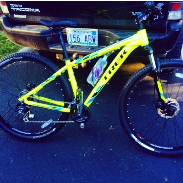 2015 Trek Marlin 5 Yellow or Gold