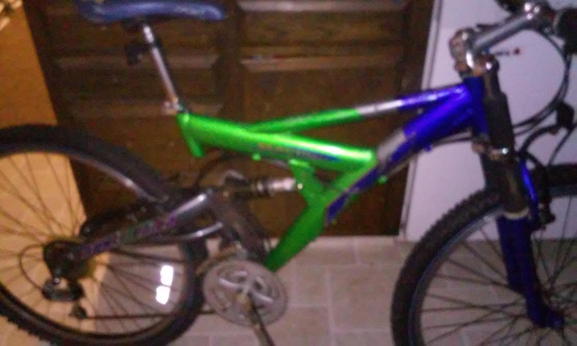 Royce Union hummer Green and Blue