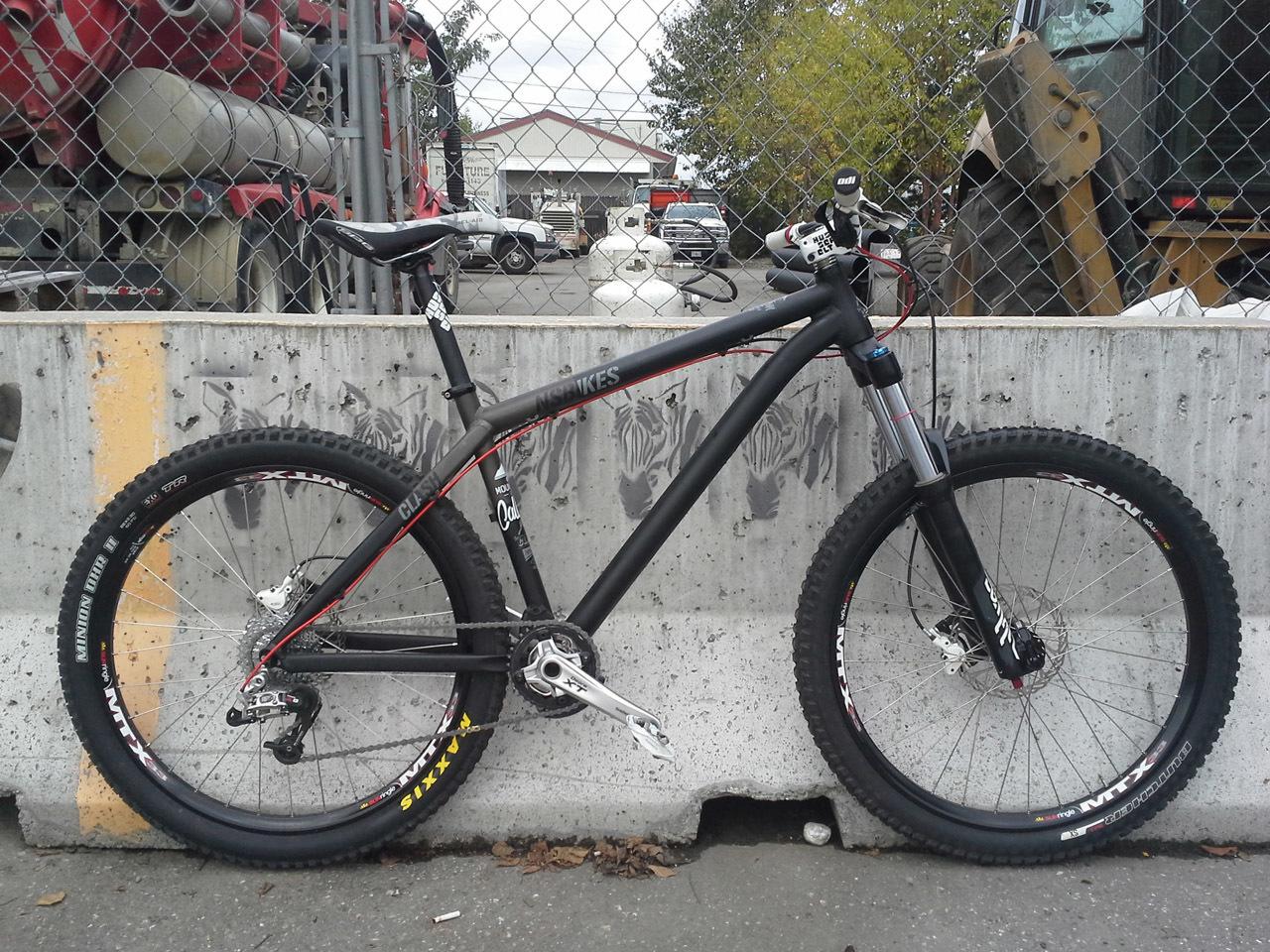 2016 NS Bikes Clash Black