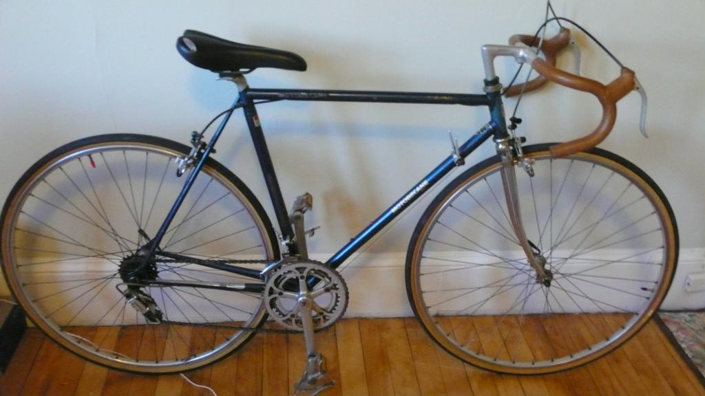 1983 Motobecane Grand Jubilee  Black