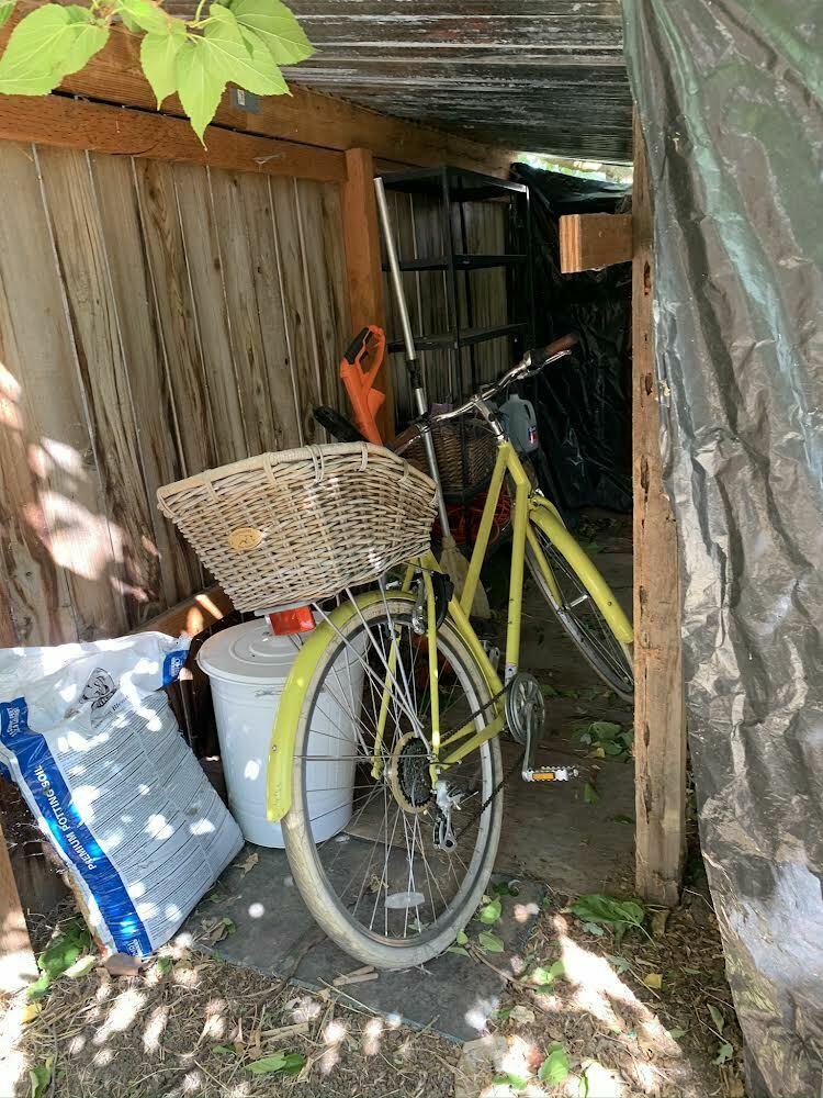 2015 Breezer WBD061L0529K Yellow or Gold