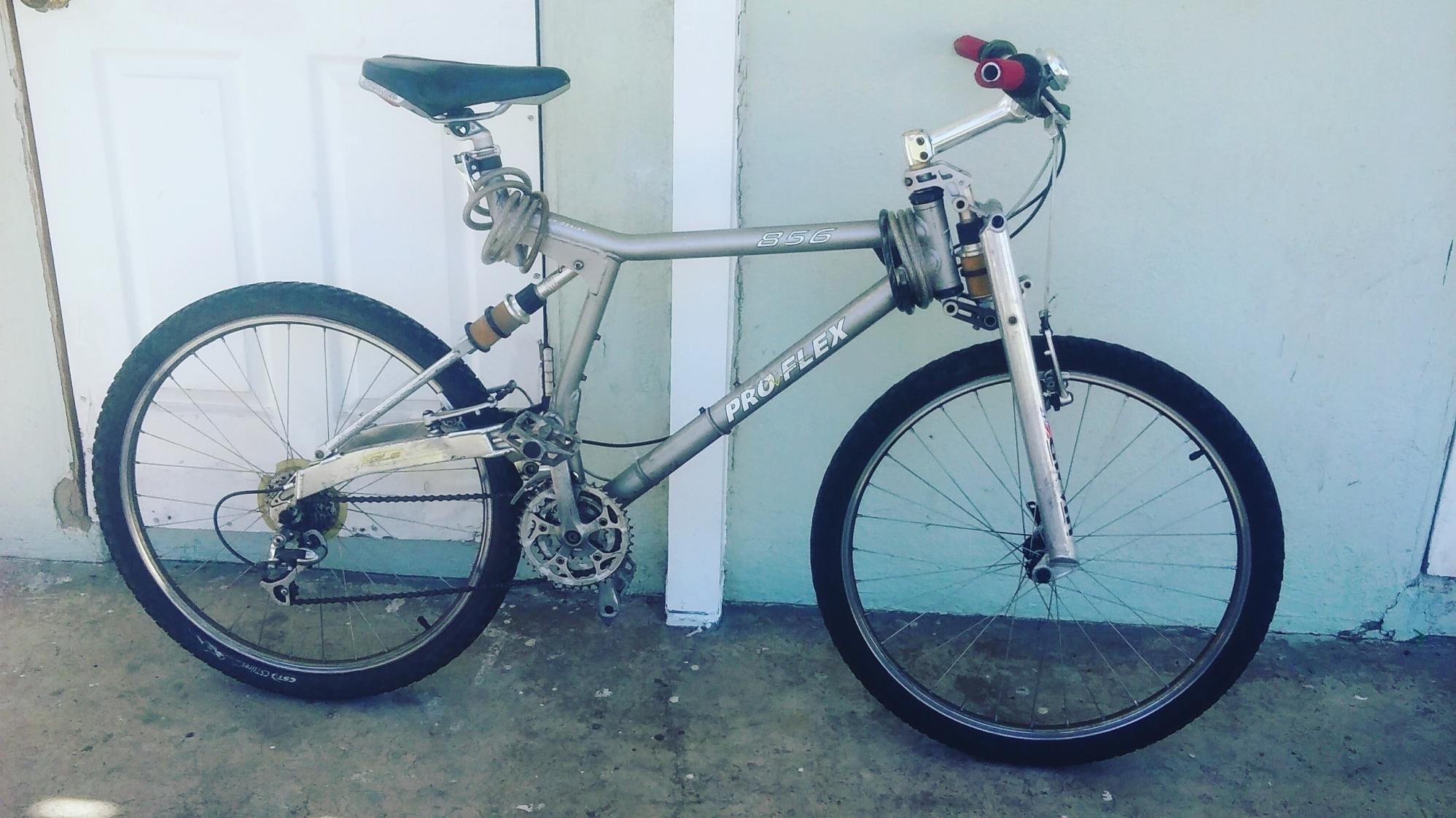 Proflex 856 Silver or Gray