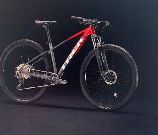 2022 Trek Marlin 6 Red