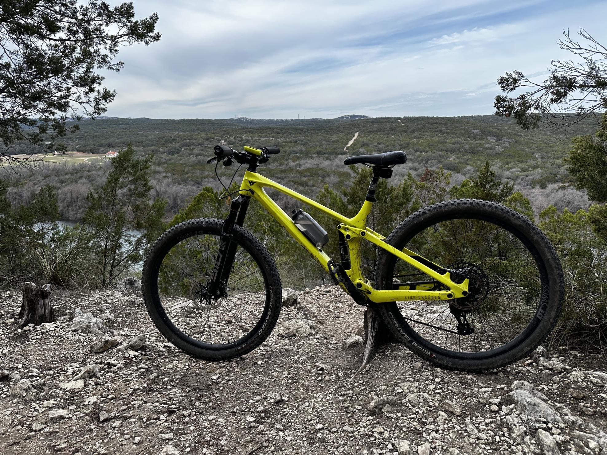 2022 YT Izzo Uncaged Yellow or Gold