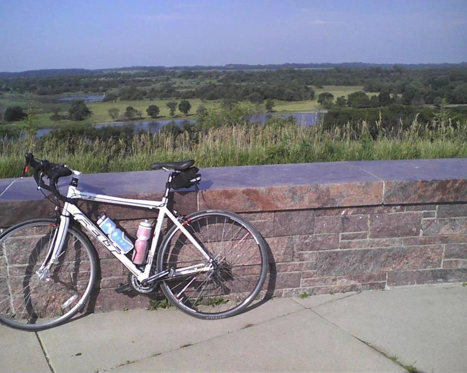 2012 Felt Z100  White