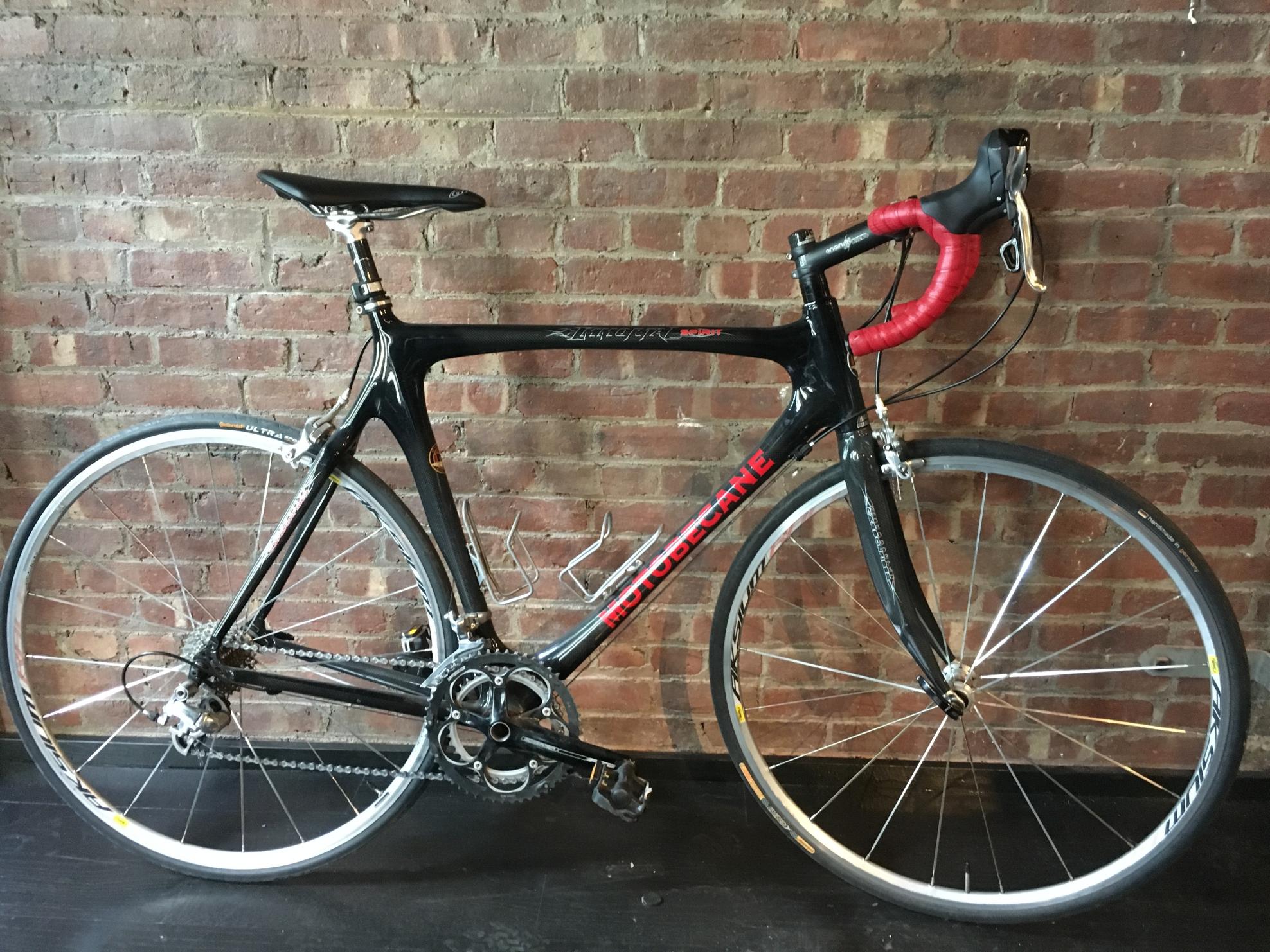 Motobecane Immortal Spirit Black and Red