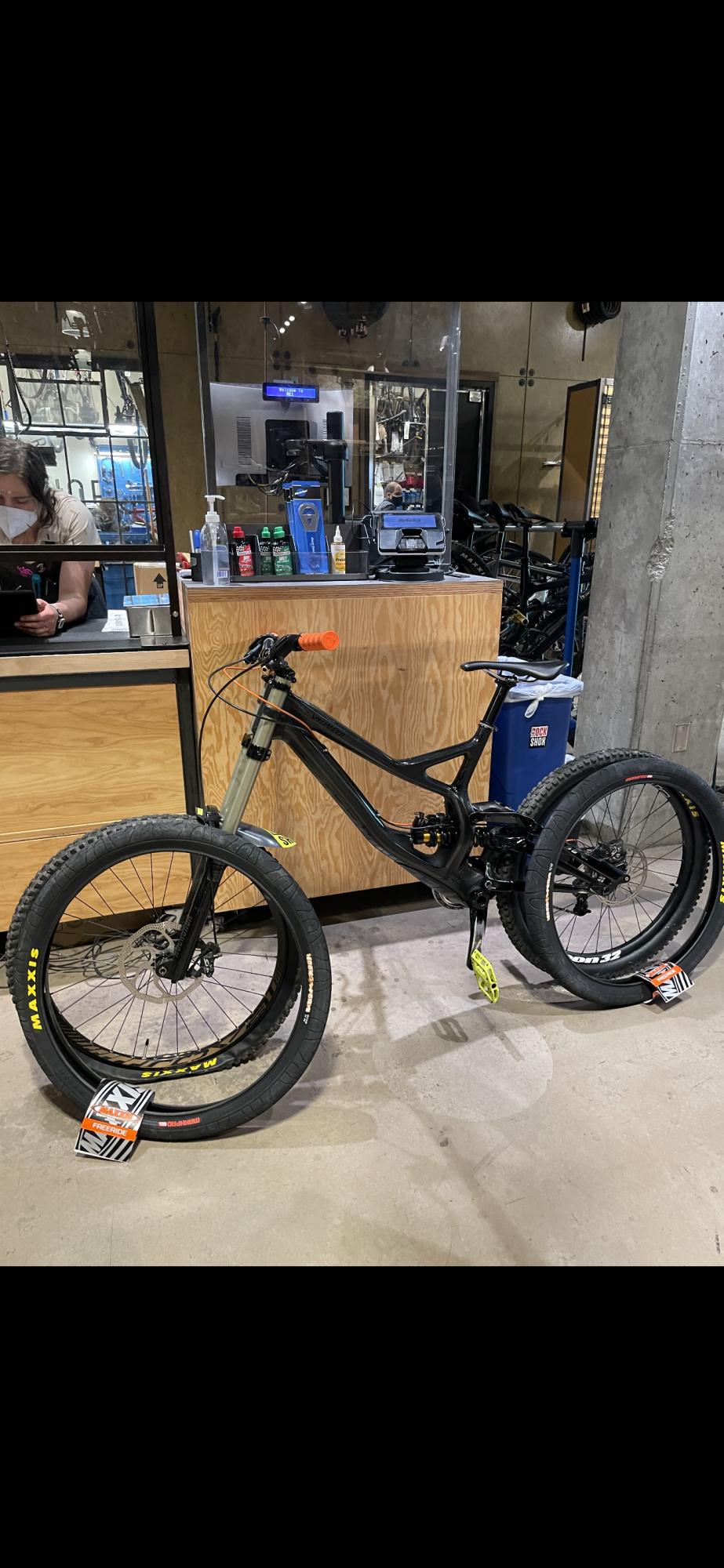 Specialized Black