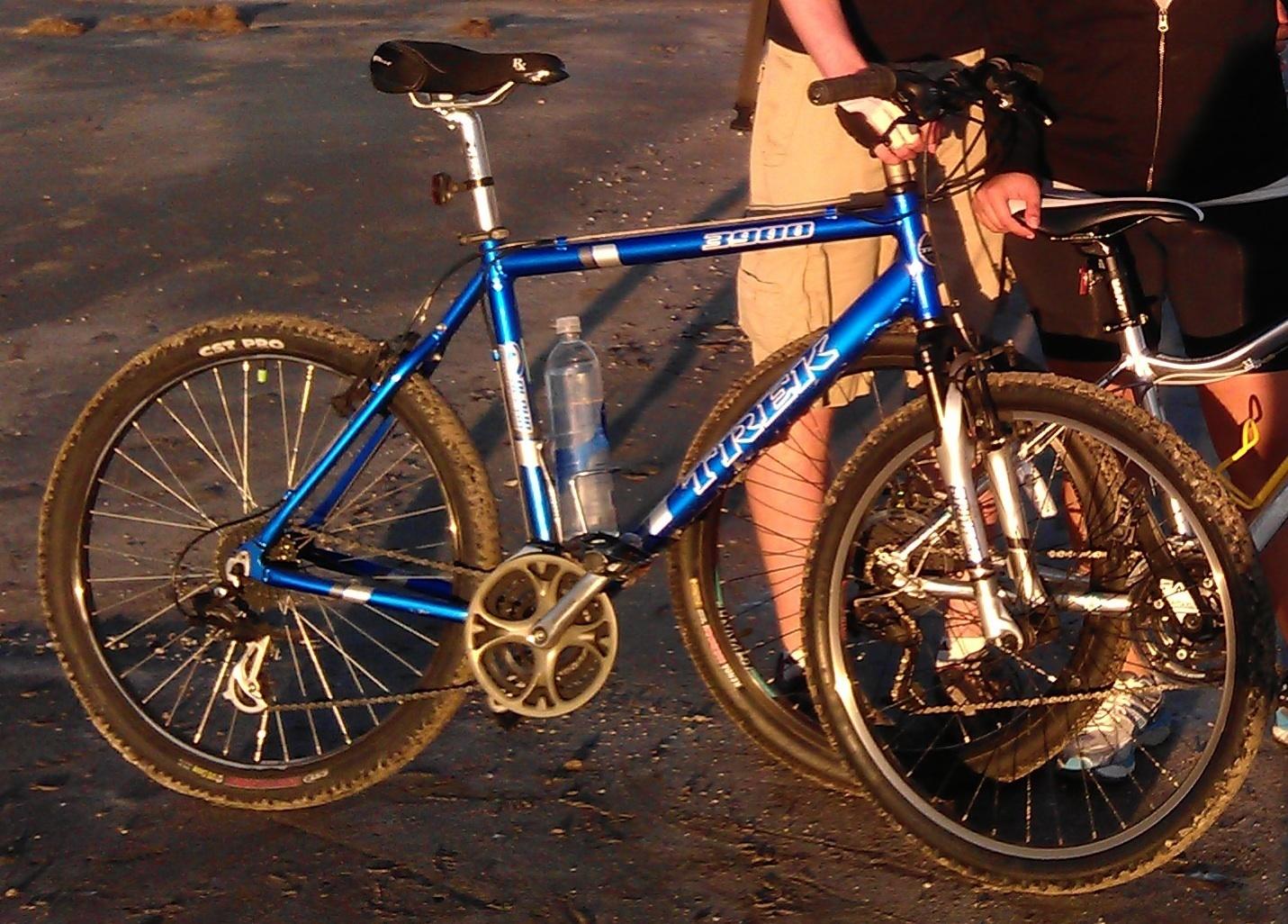 2007 Trek 3900 Blue