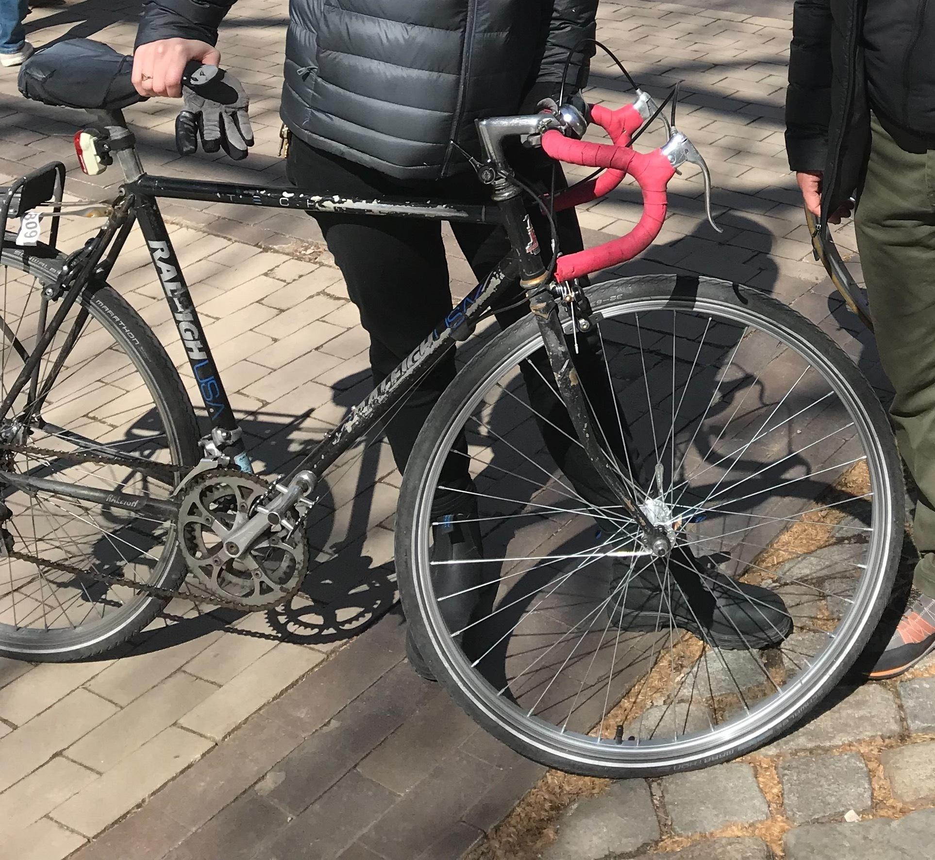Raleigh Technium Black