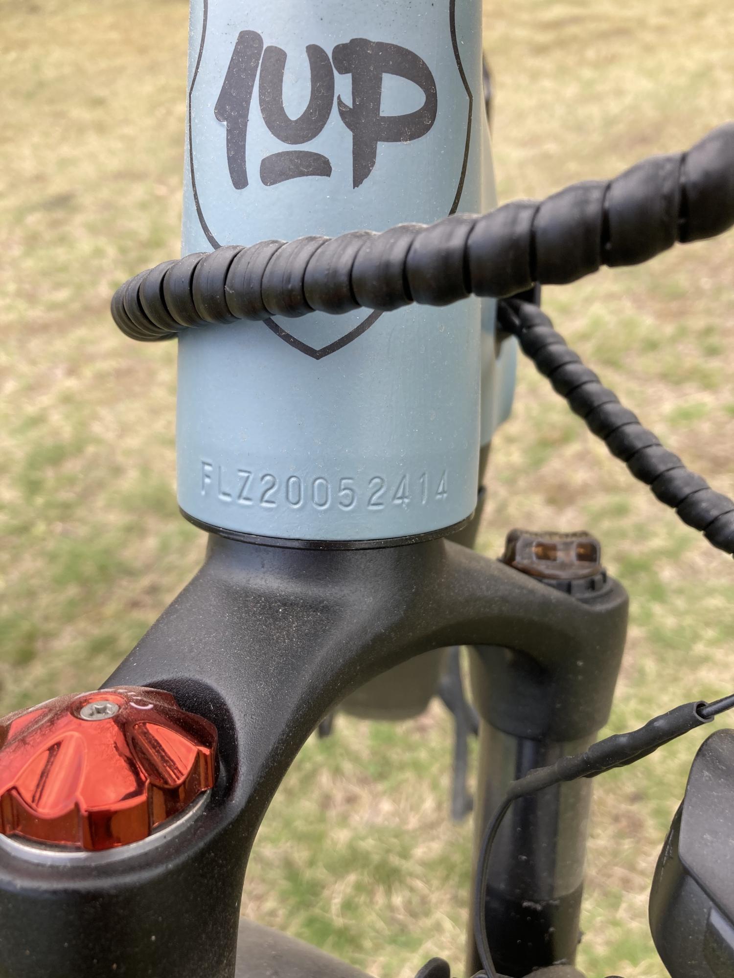 2021 Ride1Up 700 series Blue