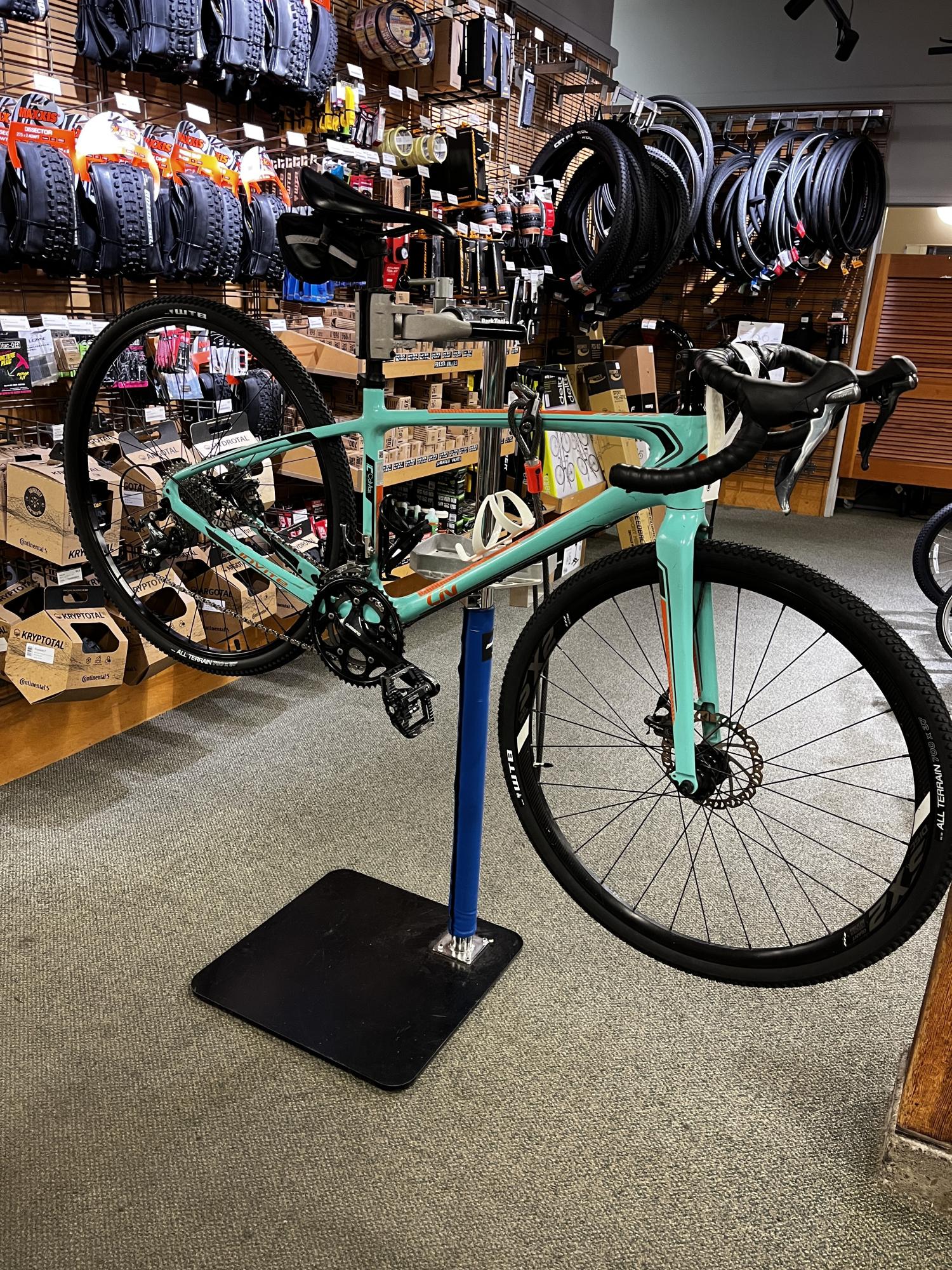 2018 Liv Invite Teal