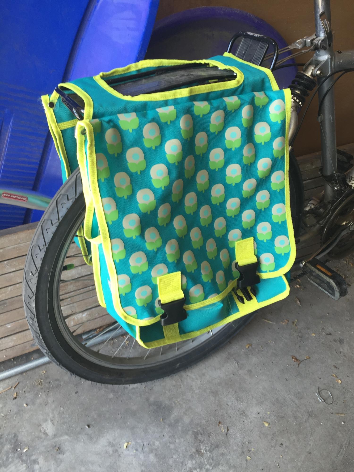 Motiv Smoothie Silver or Gray