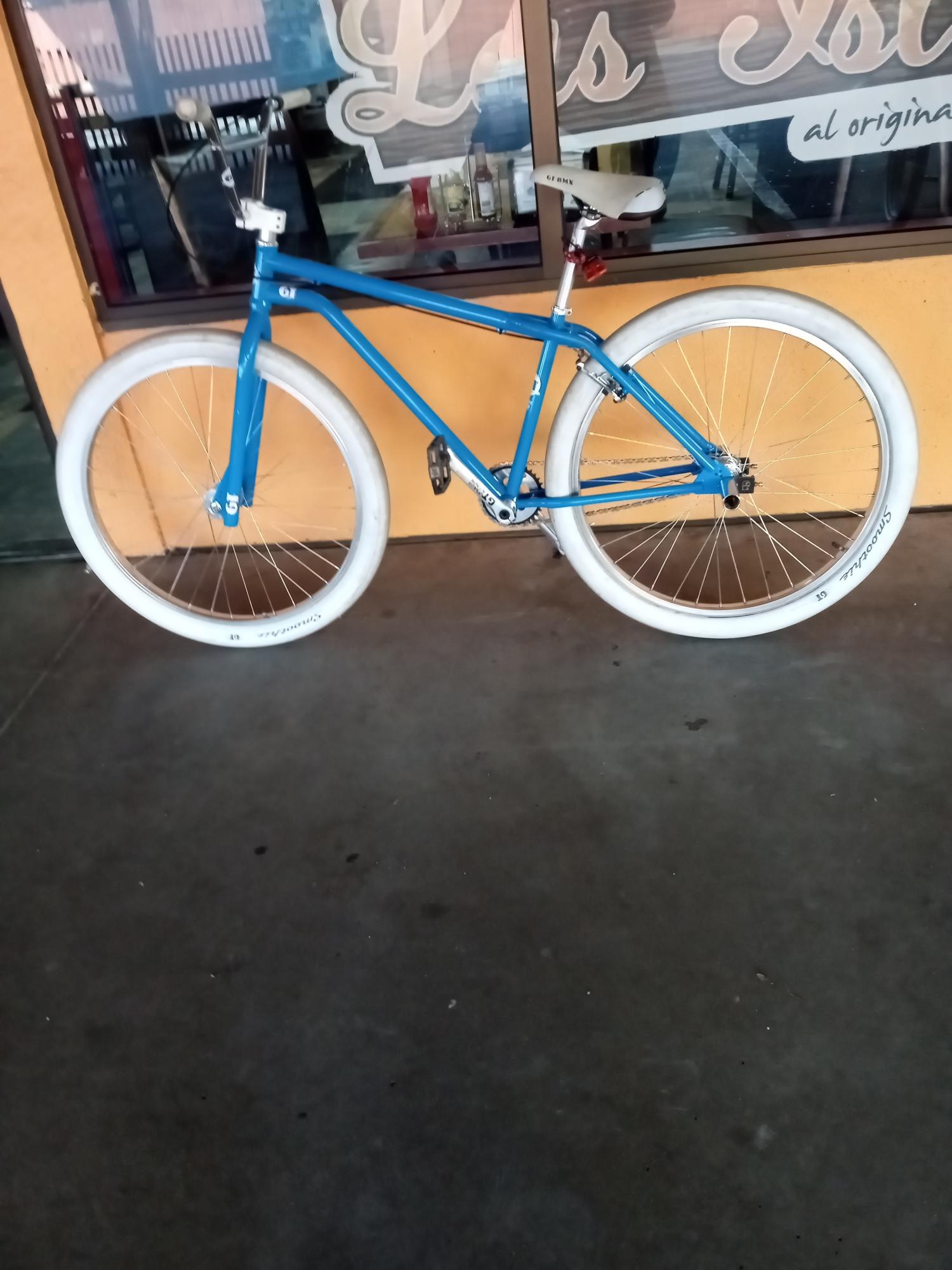 2023 GT Bicycles Blue