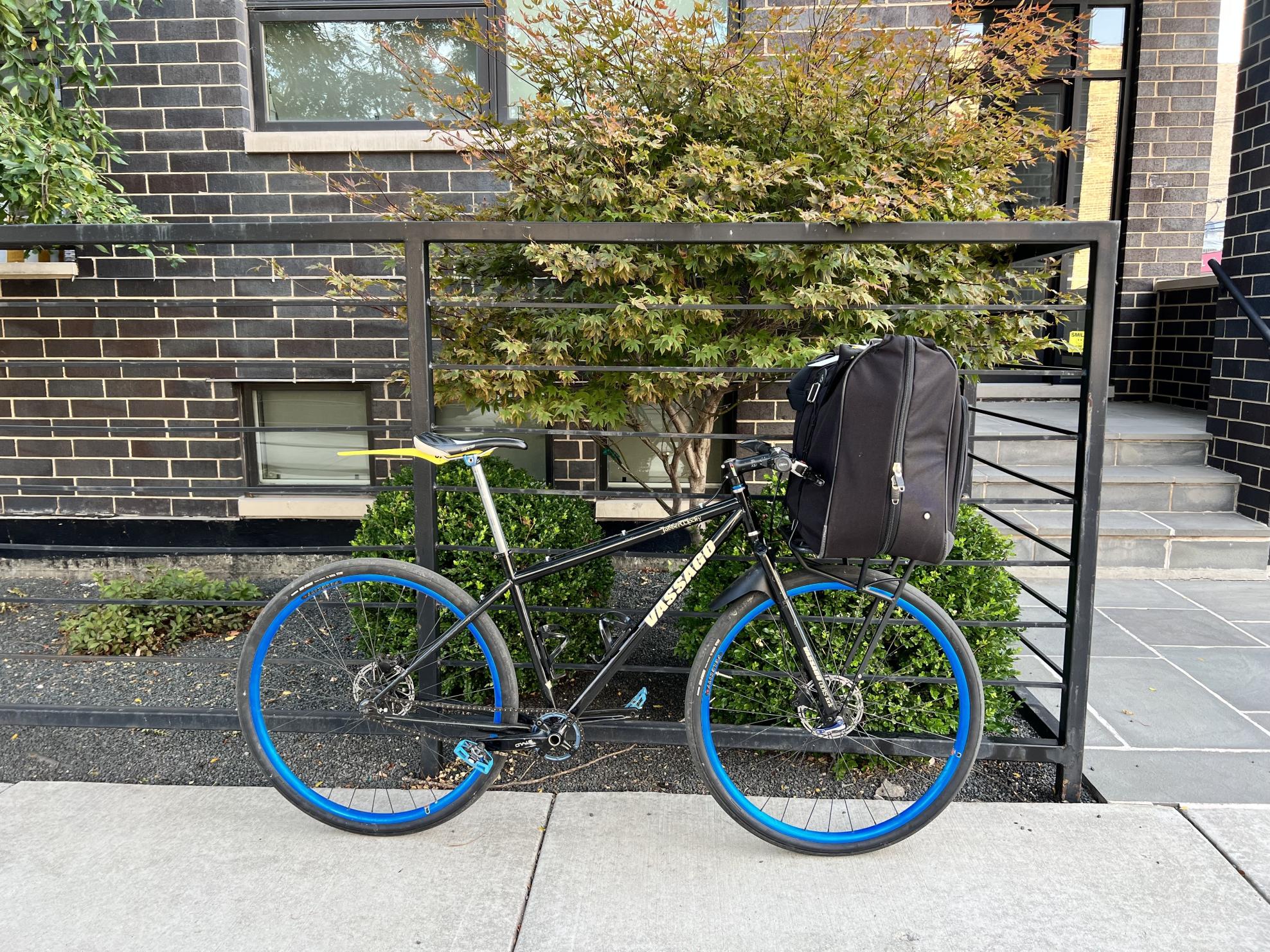 Vassago Jabberwocky Black