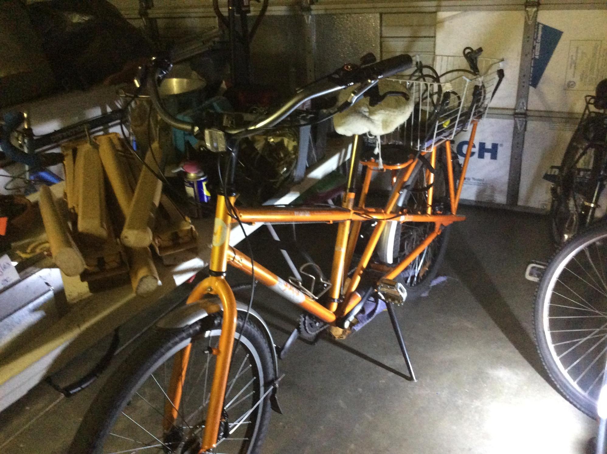 2010 Yuba V3 or version 3 cargo bike (rear storage) Orange