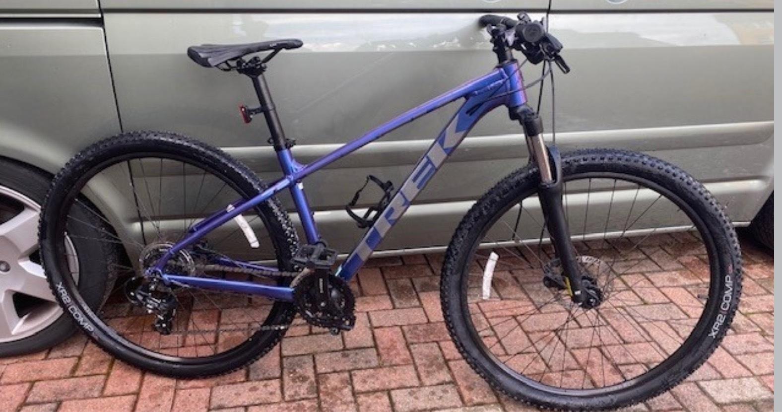2020 Trek Marlin 5 WSD Purple