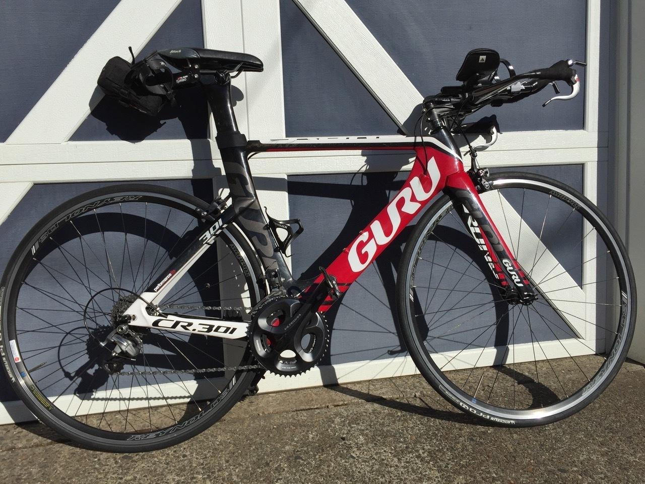 2013 Guru CR.301 Red, Black, and White