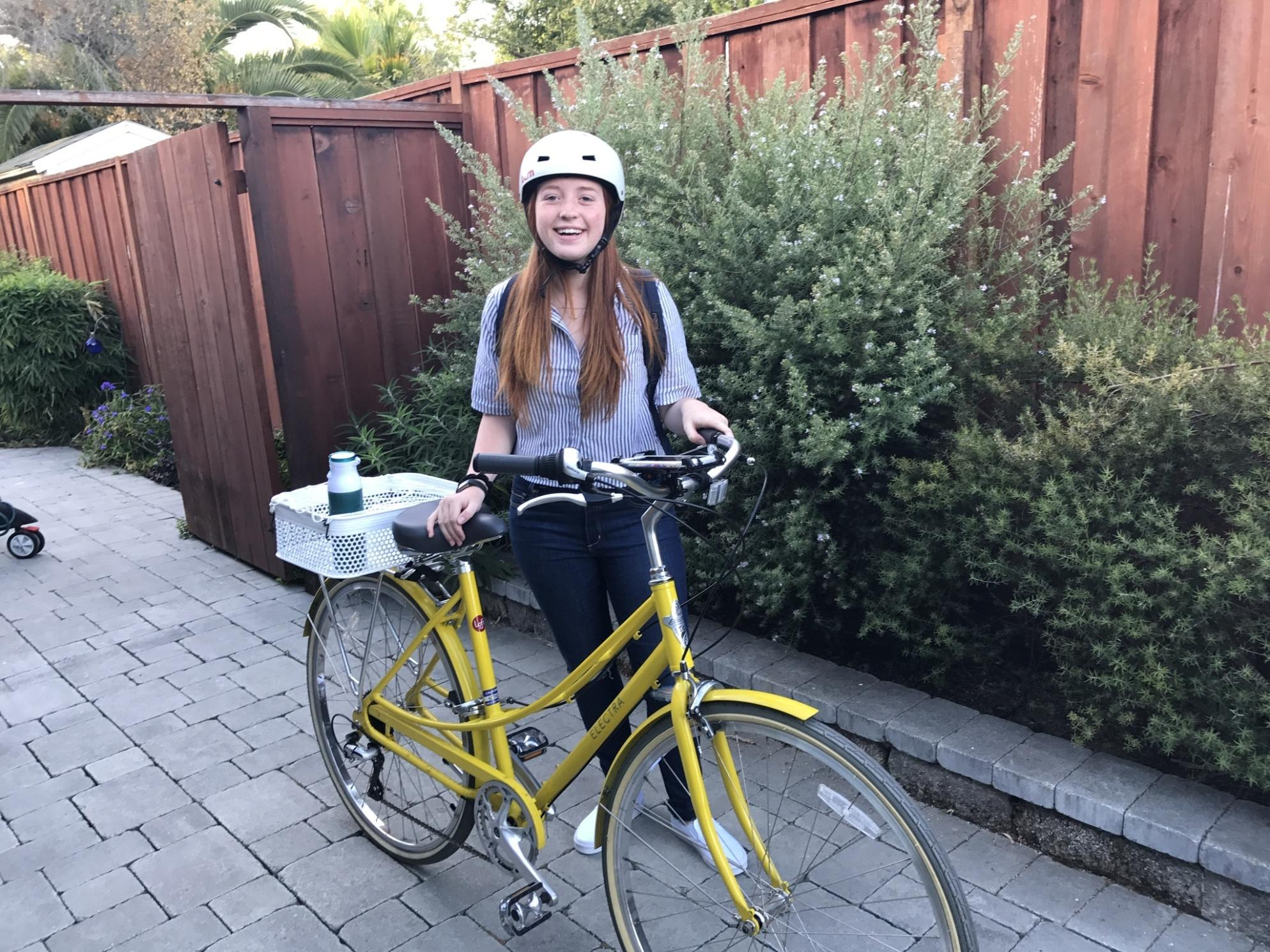 2017 Electra Loft Yellow or Gold