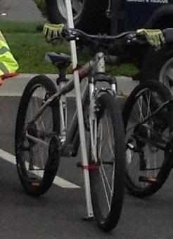 2012 Specialized Hardrock SE Silver or Gray