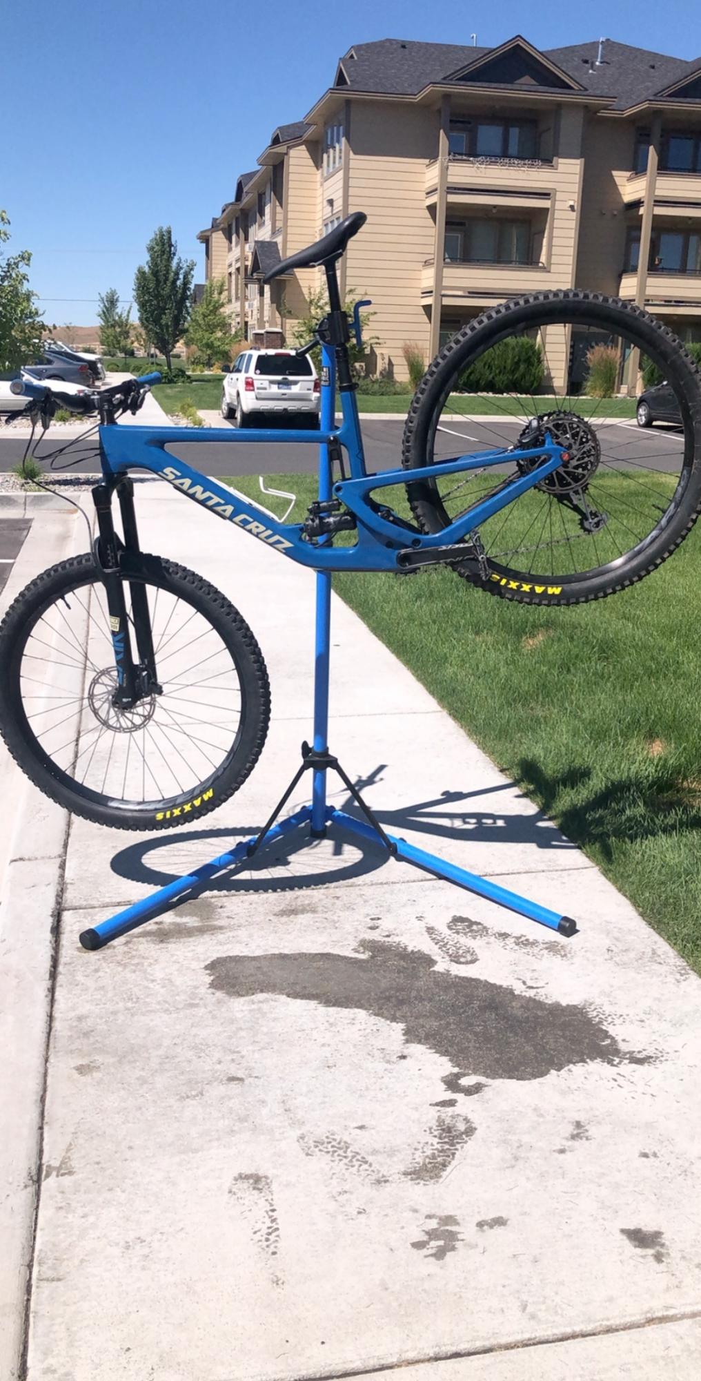 2020 Santa Cruz Hightower Blue