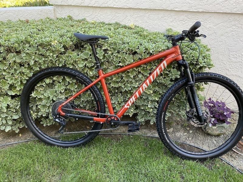 2021 Specialized Rockhopper (Elite 29er) Orange