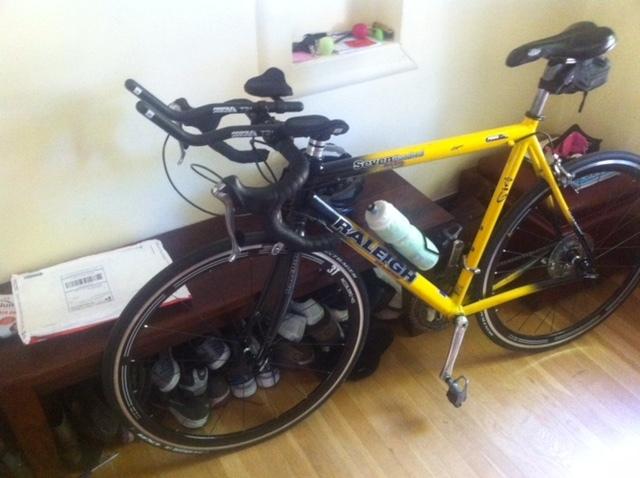 2000 Raleigh seven hundred Yellow or Gold