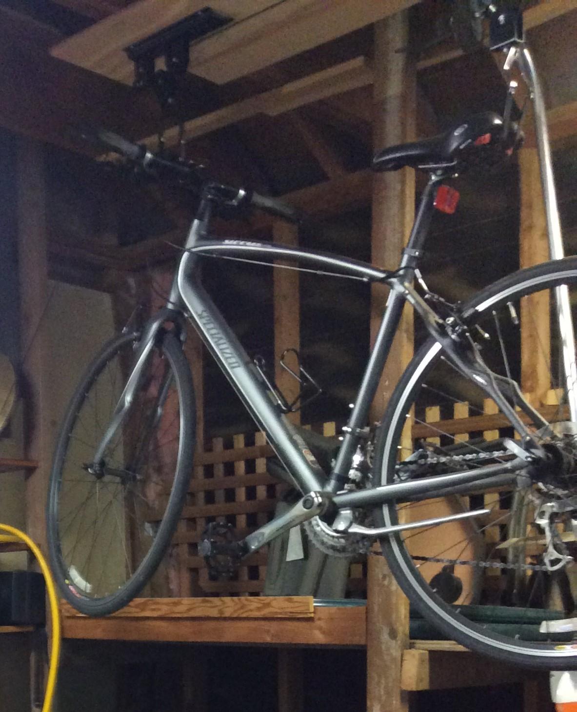 2010 Specialized Sirrus Elite Silver or Gray