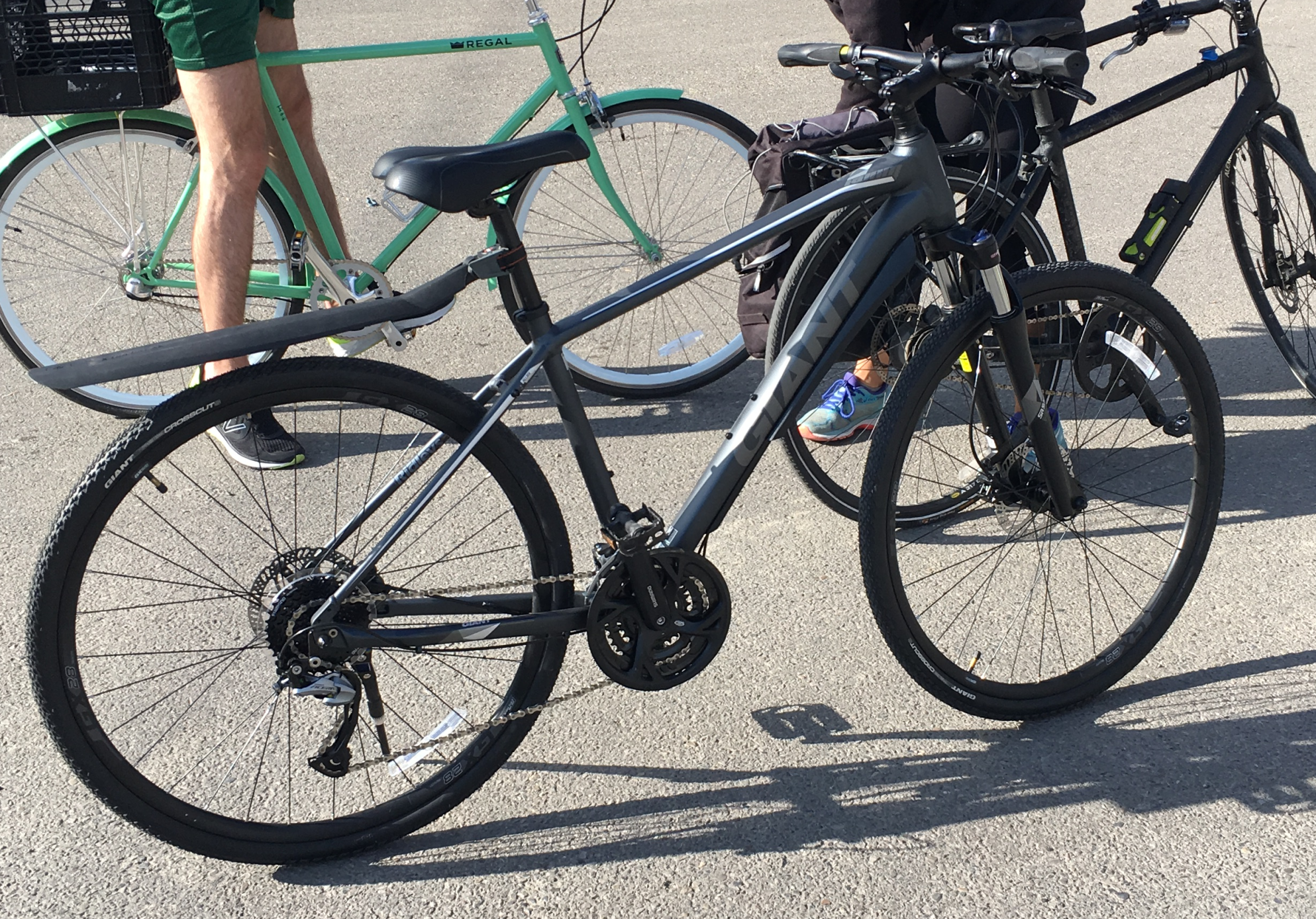 2019 Giant ROA207630299 Black