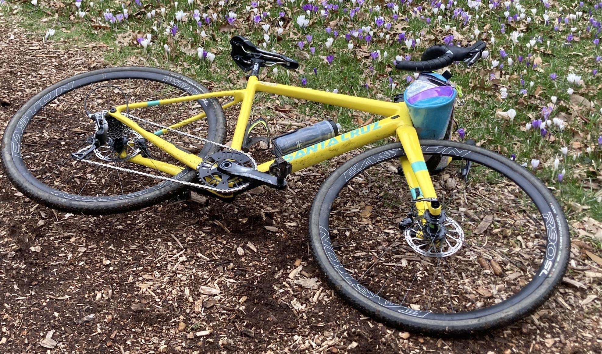 2017 Santa Cruz Stigmata Yellow or Gold