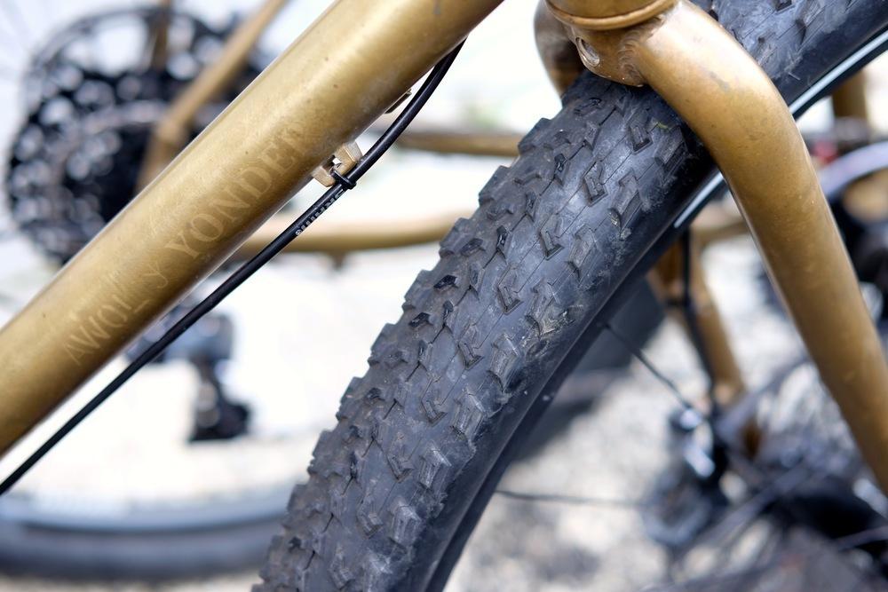 2016 Specialized AWOL Brown