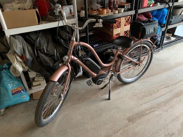 2020 Townie Go 8I Step Thru Electra Women's Townie Go 8i Electric Bike - 26 Rose Gold Pink