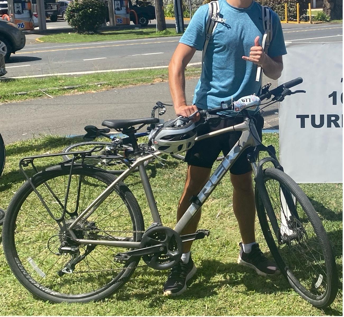 2020 Trek Dual Sport 2 SL Silver, gray or bare metal