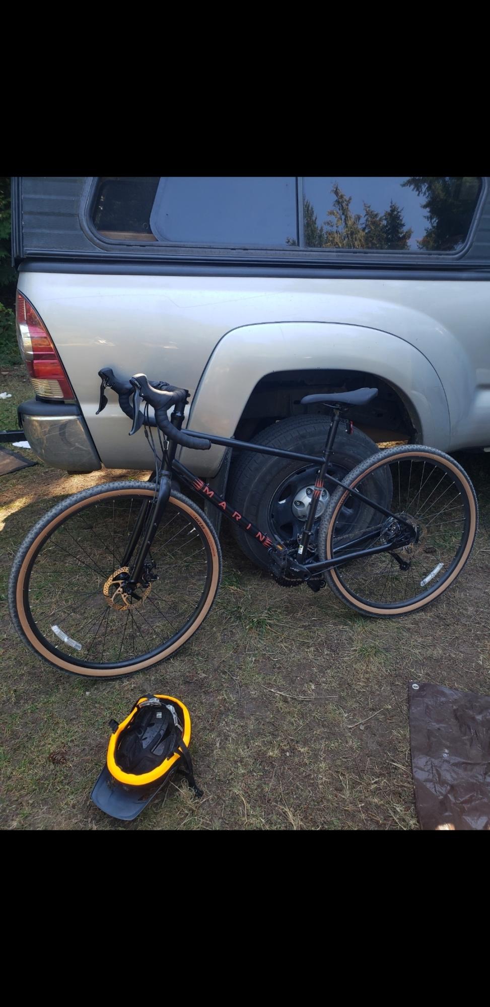 2022 Marin Bikes Four Corners Black