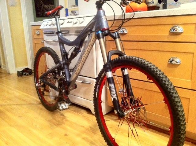 2010 Santa Cruz blur ltc  Black