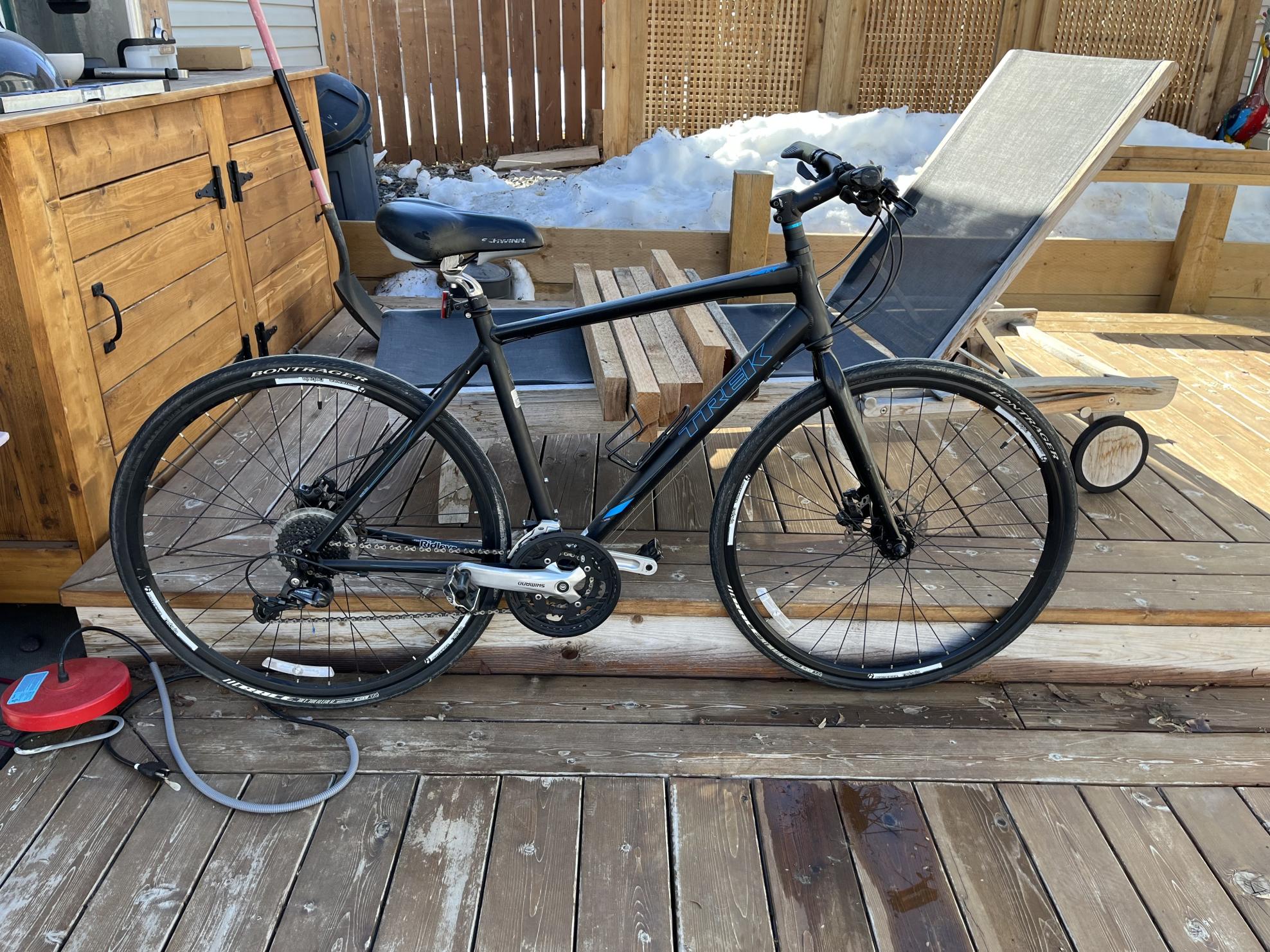 2014 Trek 7.4 FX Disc Black and Blue