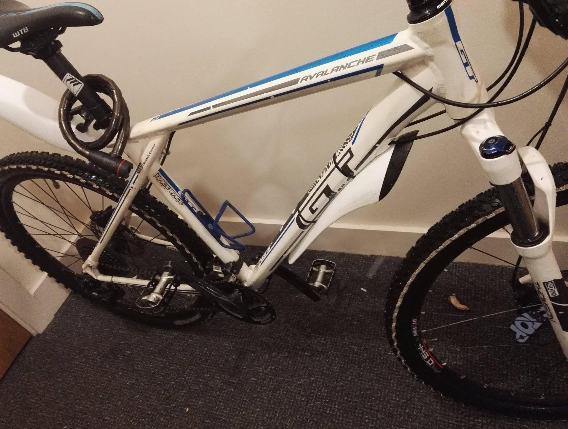 2013 GT Bicycles White