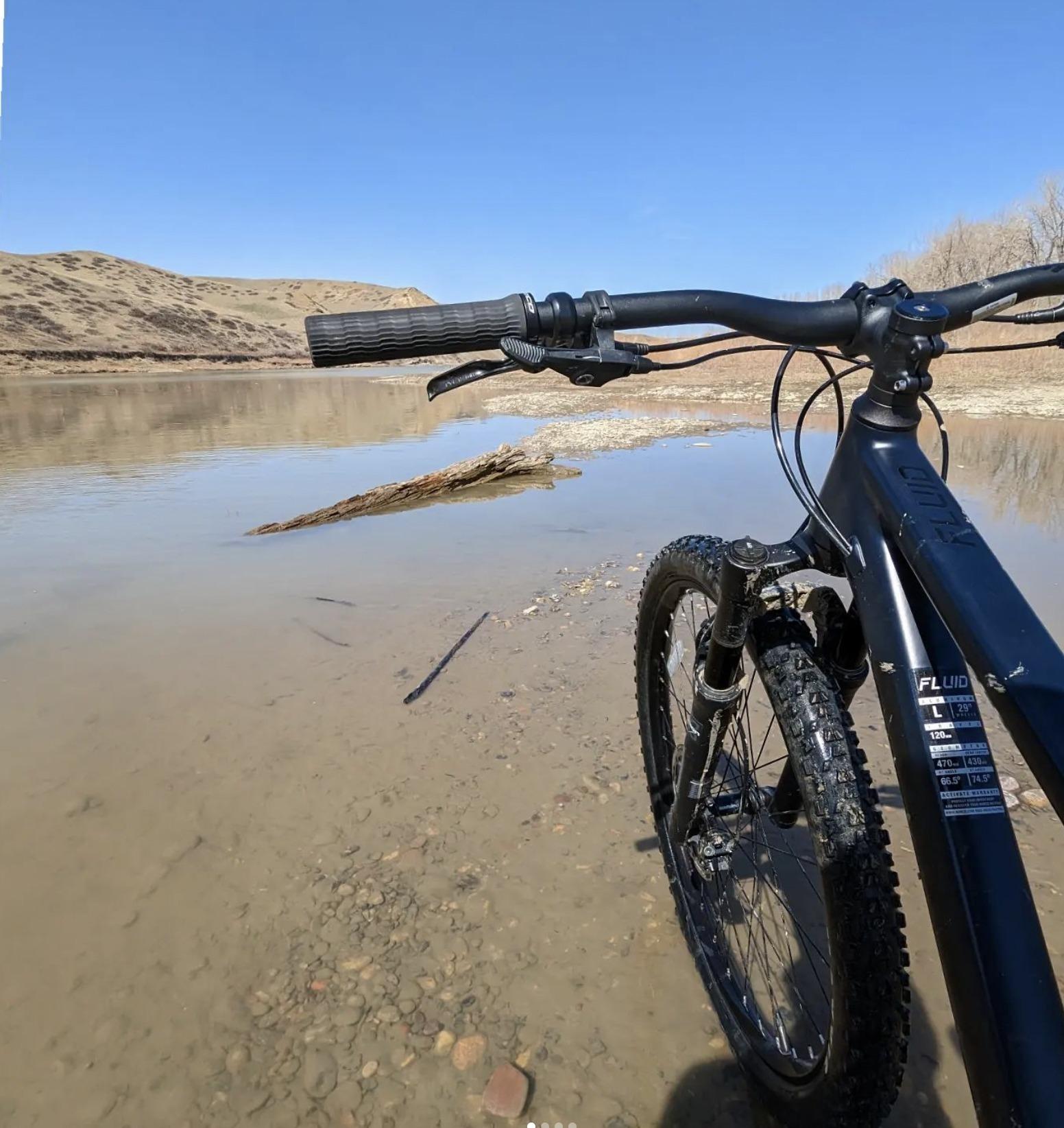 2020 Norco Bikes Fluid Blue and Black